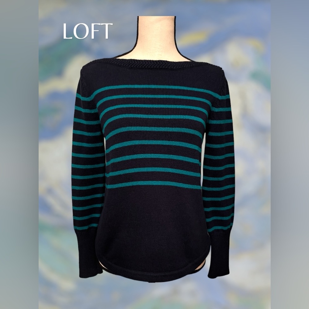 Ann Taylor LOFT Women’s Medium, Navy W/Green  Stripe Pullover
